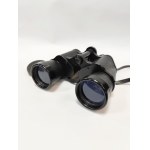 Set mit 3 Ferngläsern in Etuis, darunter das Zenith 10x50