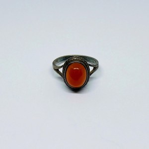 Vintage silver ring with carnelian