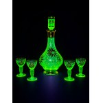 Uranium glass | Decanter and 4 shot glasses | 24-karat gold plating | Czechoslovakia, second half of the 20th century