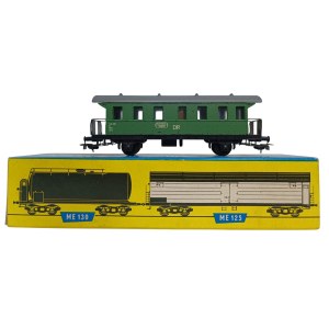 Model Train / PIKO DR Passenger Car (Me 312 - 01)