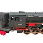 Model Train / German Br42 Heavy Freight Steam Locomotive