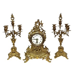 Fireplace set: A clock and two candlesticks in the Louis XV / Rococo style