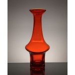 A vase from the communist era, made of body-tinted glass. Its design is somewhat reminiscent of Józef Podlasek’s “Christmas Tree.”