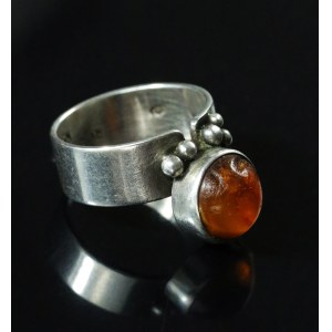 Amber Ring, Rytosztuka (103)