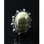 A chunky ring with gray agate, ORNO (147)