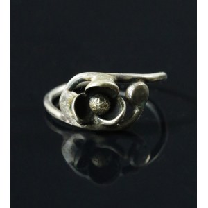 Silver ring, marked M.J. (189)