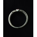 Ring with a red cubic zirconia, Warmet (212)