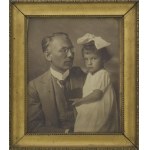 R. BOELTZIG Photography Studio, Berlin, Father with His Little Daughter
