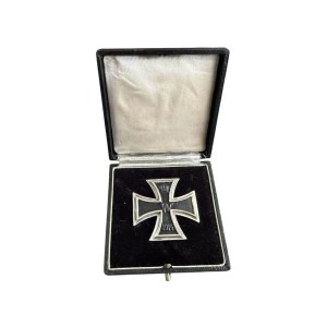 WW1 Germany cased EK1 marked 800