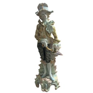 26-cm polychrome porcelain statue of a lady, Rococo style, from a European antique manufacturer