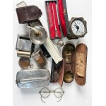 Lot of scientific and measuring instruments and collectibles; a curious vintage lot