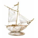 Decorative model of a sailing ship made of mother-of-pearl and brass, in the Napoleon III style