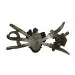 Patriotic brooch featuring an eagle, early 20th century (219)
