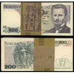 Poland, bank bundle of 100 100-zlotych banknotes, December 1, 1988