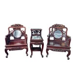A pair of armchairs with a table, 19th-century China