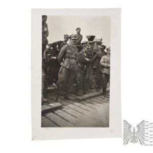 II RP Fotografia Żołnierzy Przy Samochodzie Pancernym wz.28 15 Pułk Ułanów Poznańskich(?) - Broń Pancerna, Kawaleria, Samochód Pancerny