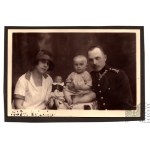 Second Polish Republic: Family Photograph of a Polish Army Captain—24th Infantry Regiment (?)