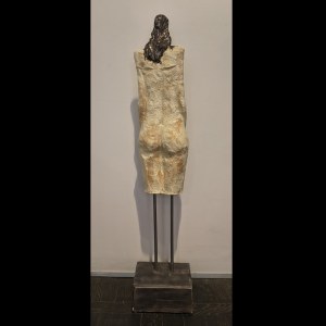 Krzysztof Wiśniewski - Kremowa h 95 cm