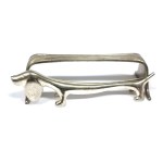 Two knife/cutlery rests