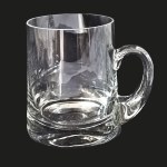 A pair of glass mugs