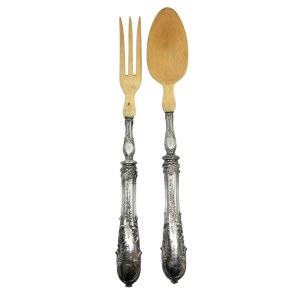 Set of silver serving cutlery, France, 19th century