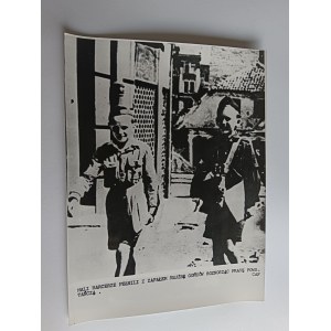 PHOTO DE LA RÉPUBLIQUE POPULAIRE DE POLOGNE : LES PETITS SCOUTS, CAF