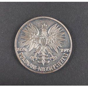 Medal. Fighting Poland. Home Army. For Honor and the Fatherland