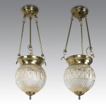 Pair of "ball"-shaped Empoli ceiling lamps, designed by Lorenzo Mongiardino
