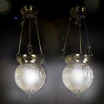 Pair of "ball"-shaped Empoli ceiling lamps, designed by Lorenzo Mongiardino