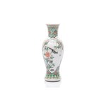 FAMILLE VERTE PORCELAIN VASE | CHINA (JINGDEZHEN REGION)