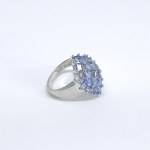 Silver ring with natural tanzanites