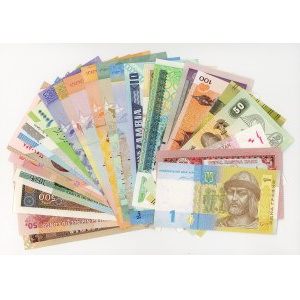 Banknotes from Around the World, Set of 25