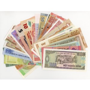 Banknotes from Around the World, Set of 25