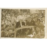 [série de 3 photographies] Ignacy Jan Paderewski lors du congrès de l'Association des vétérans de l'armée polonaise aux États-Unis, le 22 juin 1941 à Oak Ridge, dans l'État du New Jersey [dernière apparition publique de Paderewski]