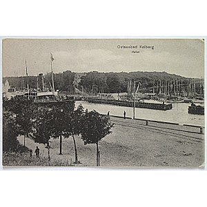 [KOŁOBRZEG]. Ostseebad Kolberg. Harbor. M. Bohne Publishing, Kolberg. No. 6581...