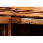 Two-section sideboard in solid walnut - Tuscany, 17th century