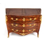 Inlaid chest of drawers - France, early 19th century