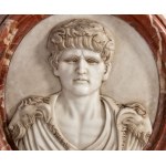 Marble clipeus featuring the profile of a Roman emperor - Italy, 19th century