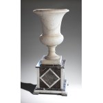 Pair of Medici vases in white marble - Italy, 20th century