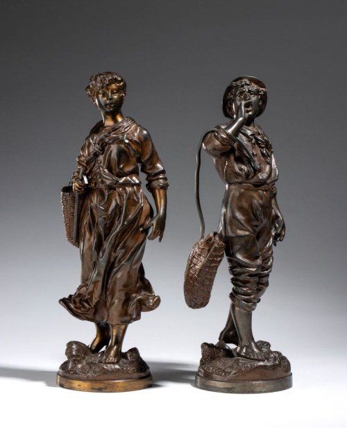 VICTOR ROUSSEAU (firma_di) Pair of French bronze sculptures, signed by Rousseau - Late 19th century-early 20th century