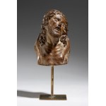 Bust of Christ carved from walnut - Italy, 17th-18th centuries