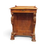 Davenport in walnut - England, late 19th century