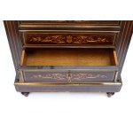Empire-style chest of drawers in walnut - Italy, 19th century