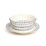 Perforated lattice basket in Niderviller porcelain - France, late 18th - early 19th century