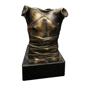 Igor Mitoraj (1944–2014), “Armor – Cuirasse II”