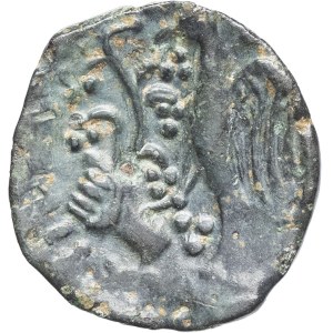 Carnutes. PIXTILOS bronze coin, Class III, featuring a bird and the letter ND (second half of the 1st century, c. 30–10 BCE).