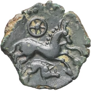 Carnutes. Bronze au cheval, au sanglier et la rouelle, CAR 18, Classe 1 ND (seconde moitié du Ier siècle avant J.-C.).