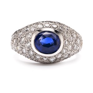 Ring with a sapphire and diamonds, early 21st century