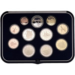 Italian Republic - ITALIA Repubblica monetazione in Euro (2001-) Divisionale It...