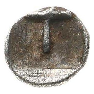 Arkádiá, Tegea (cca 423–400 pred n. l.), AR tetartemorion (1/4 obolu) 0,19 g; A: Hlava Atény s prilbou